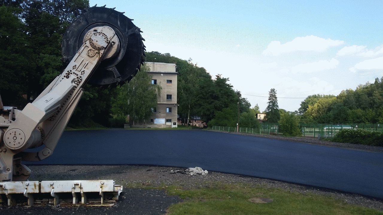 Stavební práce a rekonstrukce Landek Park